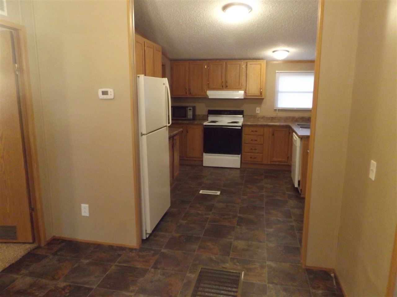 2923 Carden Road Glasgow, KY 42141 - Photo 8 of 27 Gallery Image 8