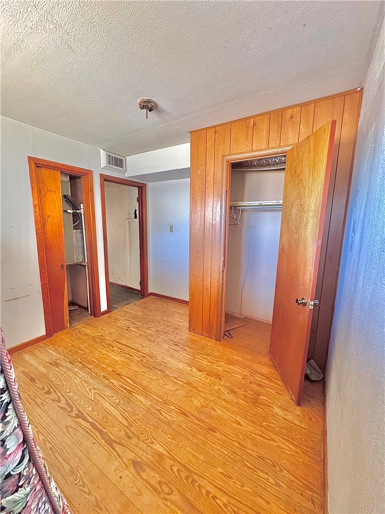 604 East Magnolia Street Freer, TX 78357 - Photo 13 of 17 a view of an empty room