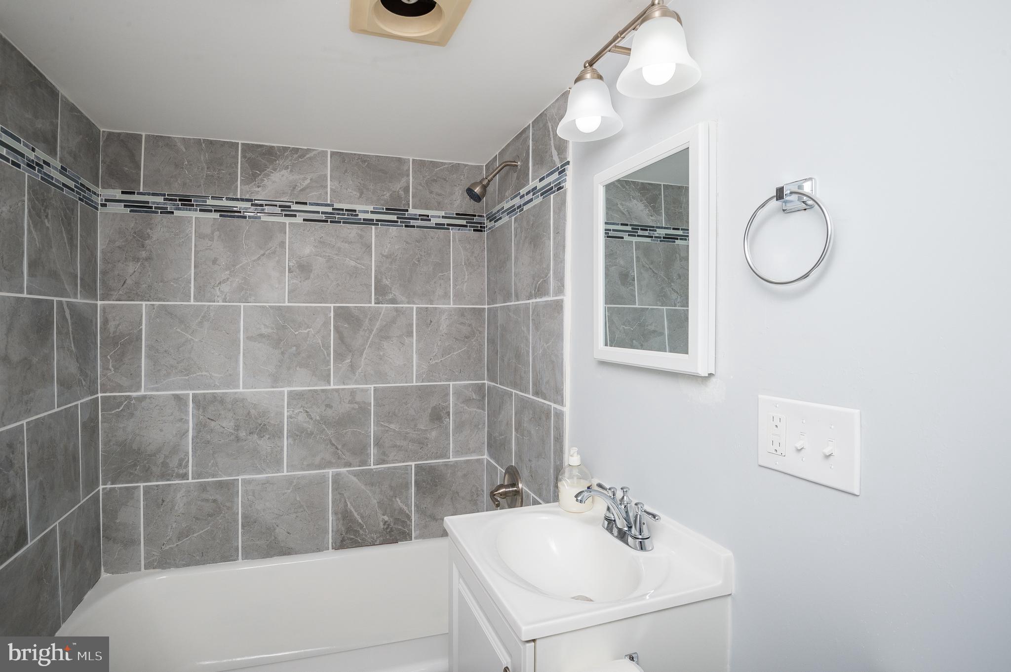 915 Van Reed Road Reading, PA 19610 - Photo 11 of 30 Gallery Image 11