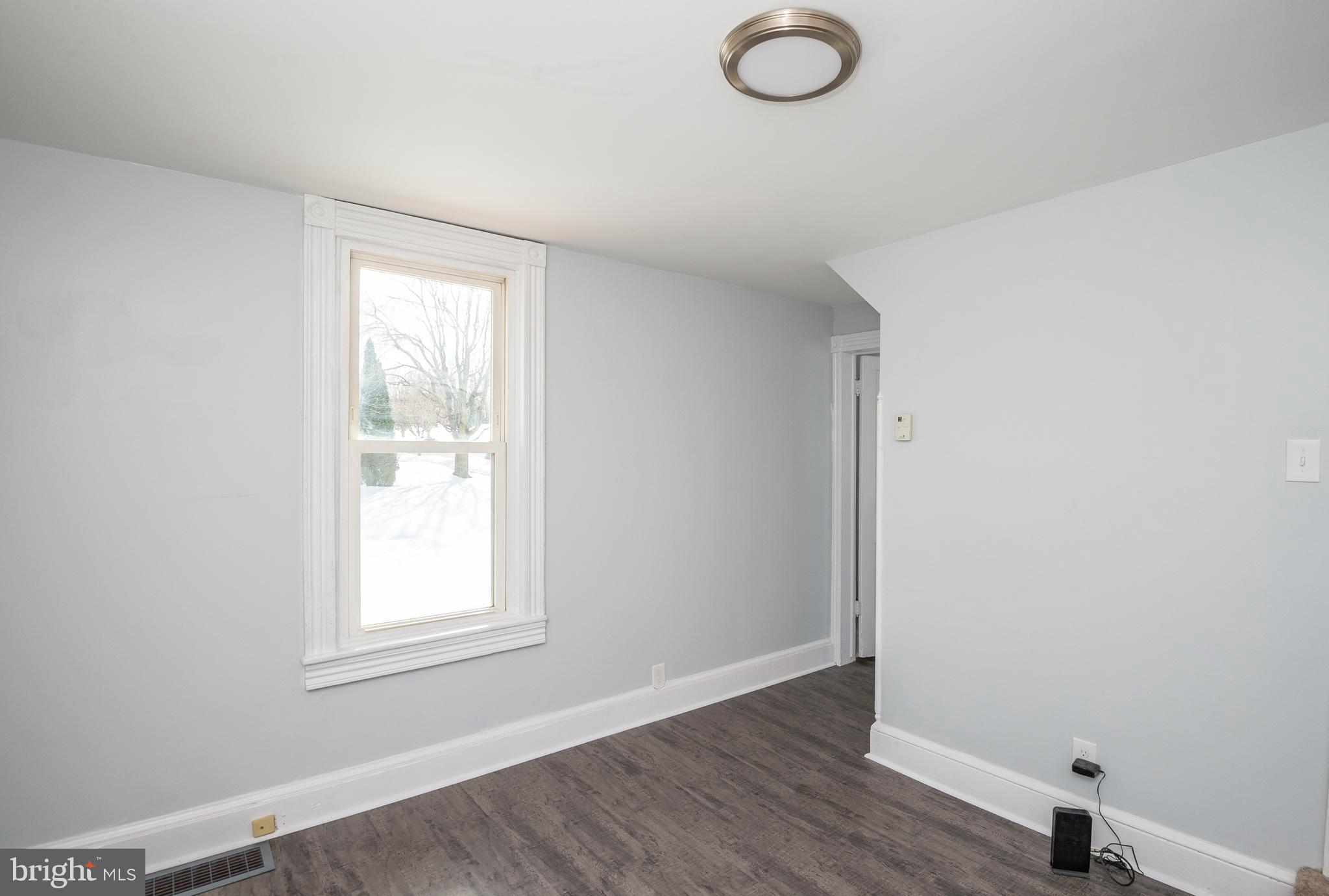 915 Van Reed Road Reading, PA 19610 - Photo 8 of 30 Gallery Image 8