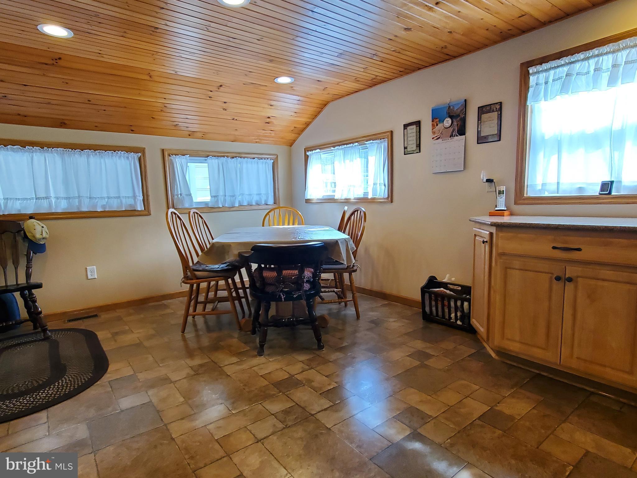 20 Maple Road Birdsboro, PA 19508 - Photo 8 of 42 Gallery Image 8