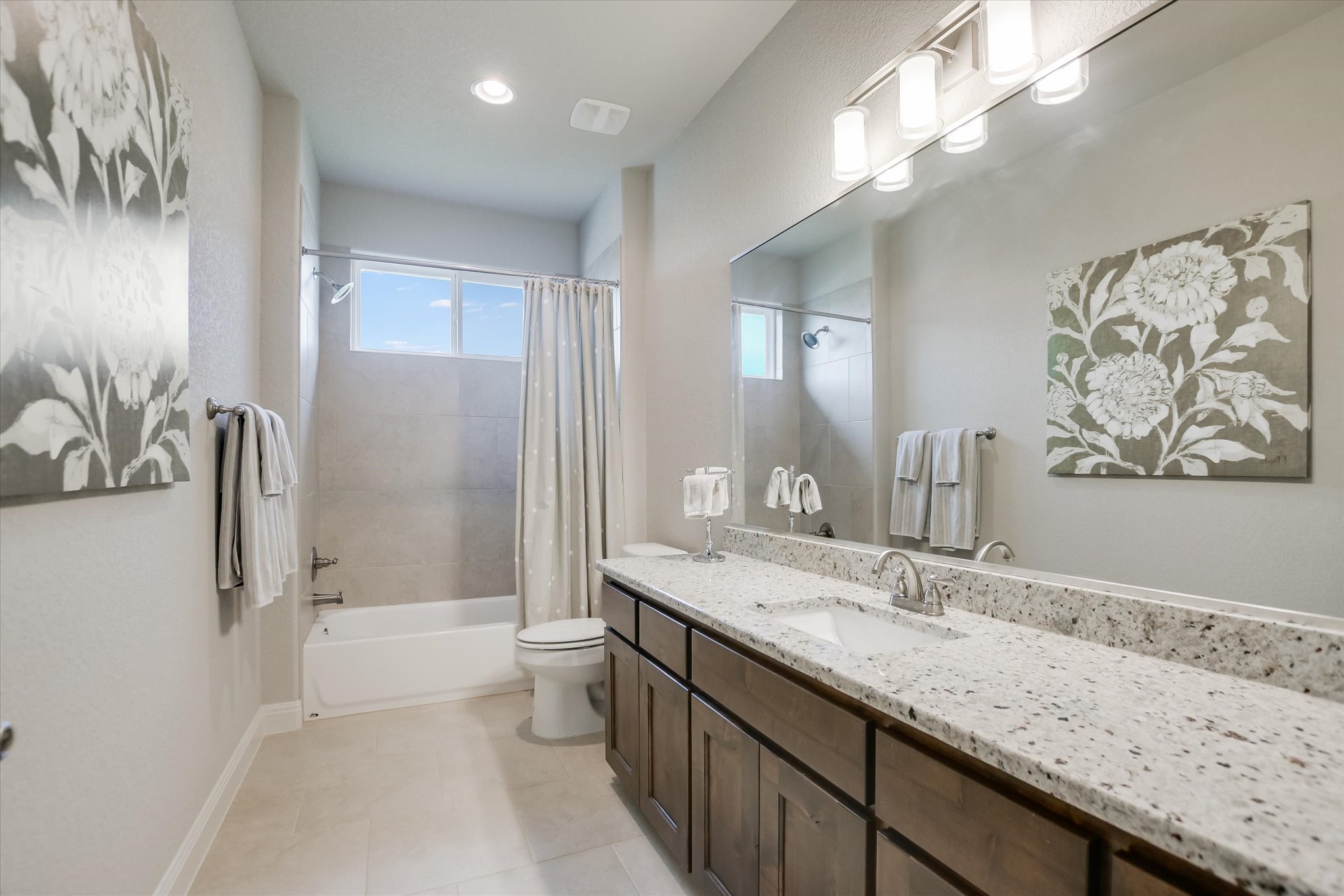 2561 Ridley House Cove Leander, TX 78641 - Photo 21 of 36 Upstairs Bathroom