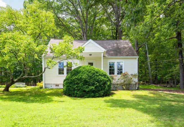 $275,000 | 9986 Forest Drive, Collegedale, TN 37363