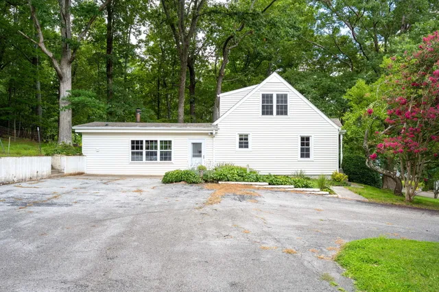 $275,000 | 9986 Forest Drive, Collegedale, TN 37363