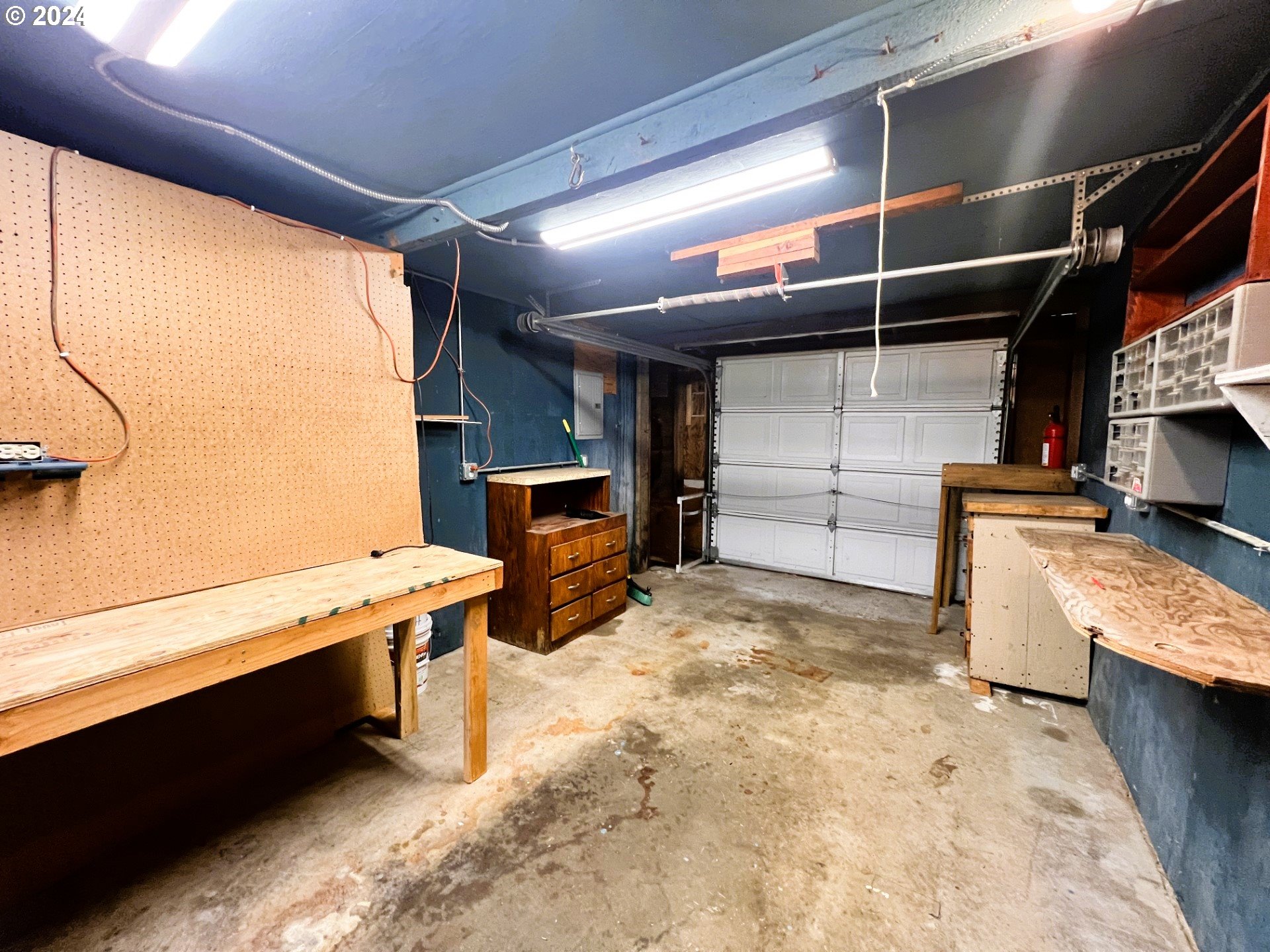 2149 Dogwood Avenue Reedsport, OR 97467 - Photo 34 of 41 a room with storage and utility