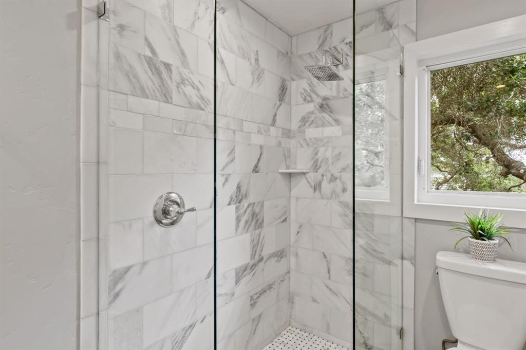 30 Knollcrest Road Hillsborough, CA 94010 - Photo 15 of 27