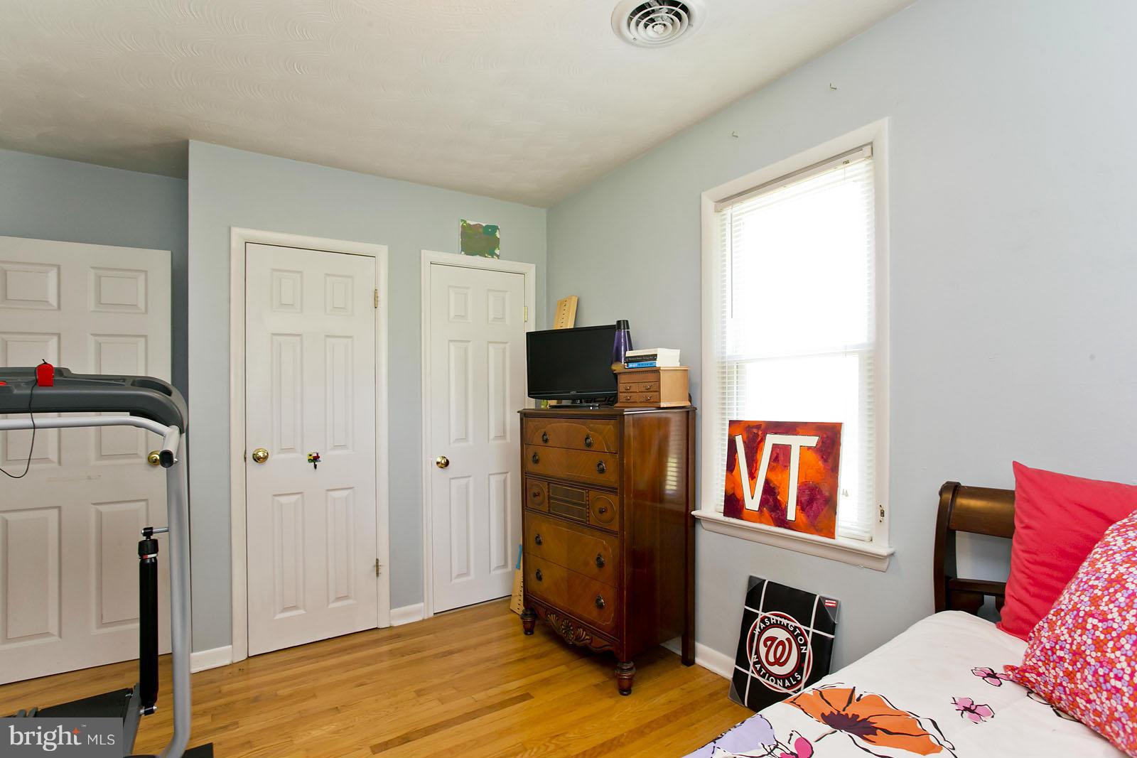 2172 Hunting Ridge Road Winchester, VA 22603 - Photo 19 of 25 Bedroom