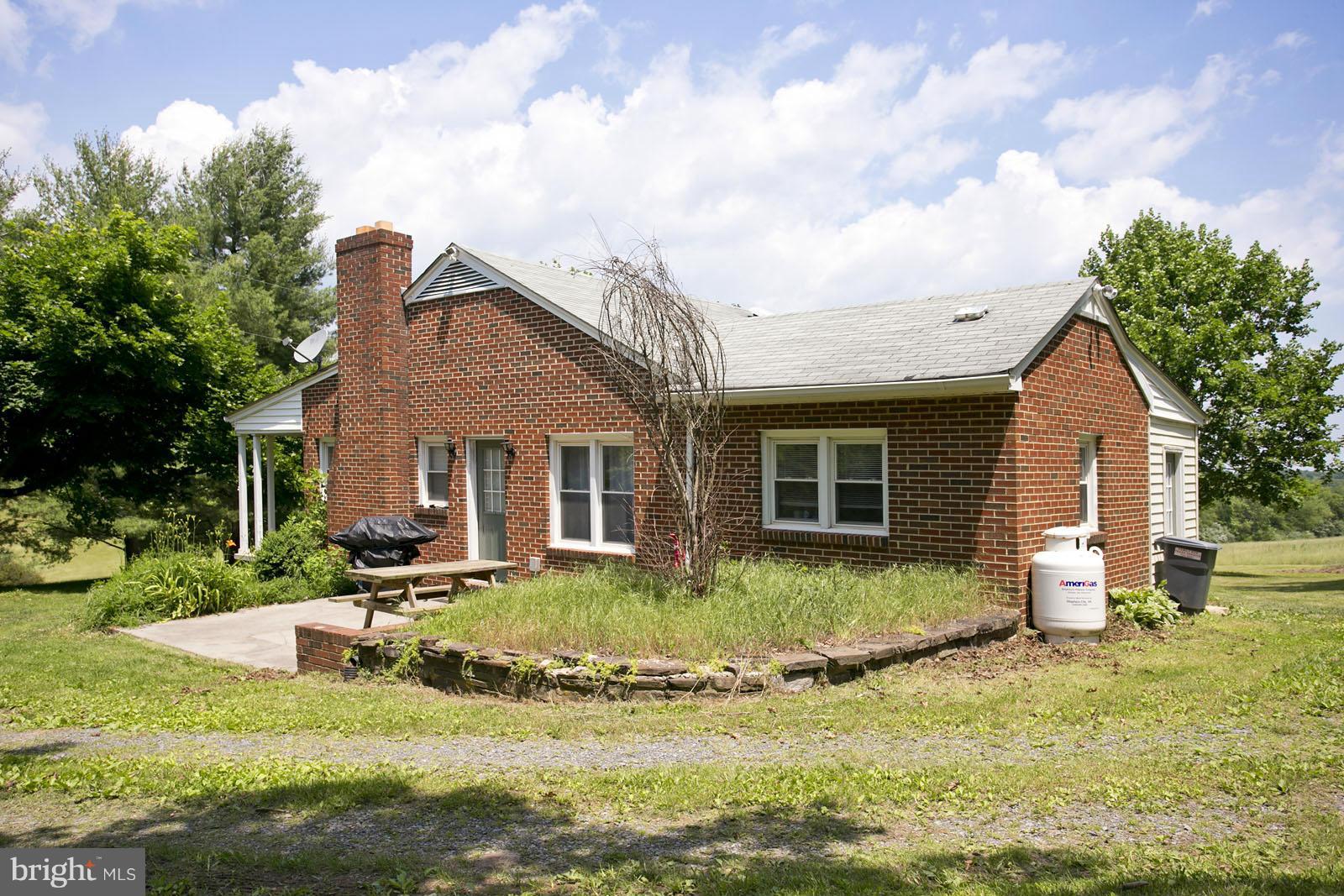 2172 Hunting Ridge Road Winchester, VA 22603 - Photo 23 of 25 Exterior (Rear)