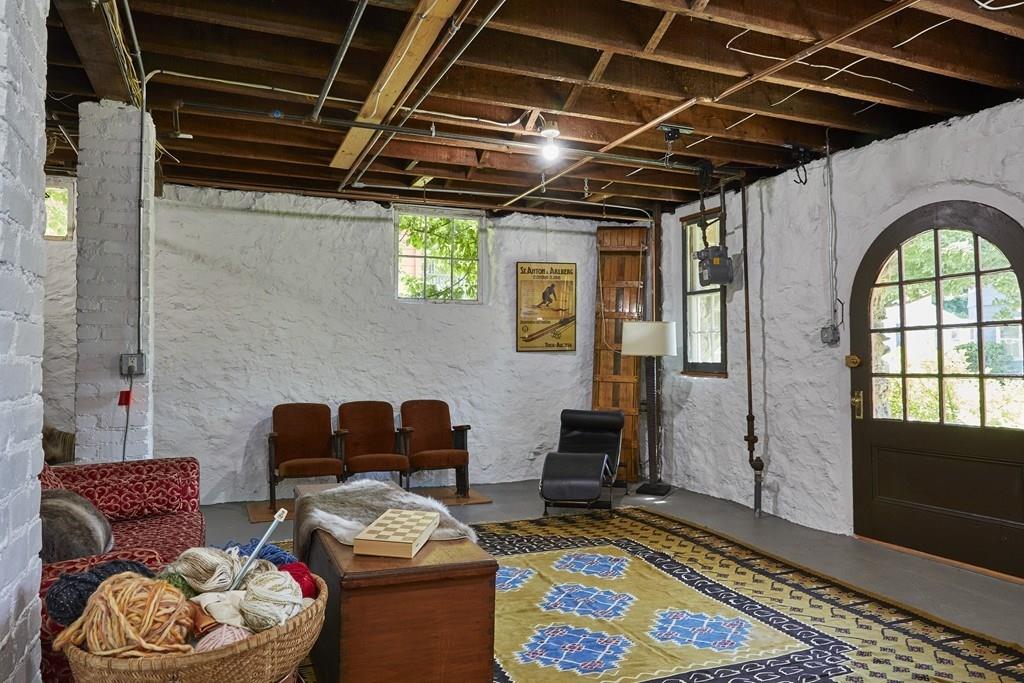 109 Crescent Hill Avenue Arlington, MA 02474 - Photo 20 of 26