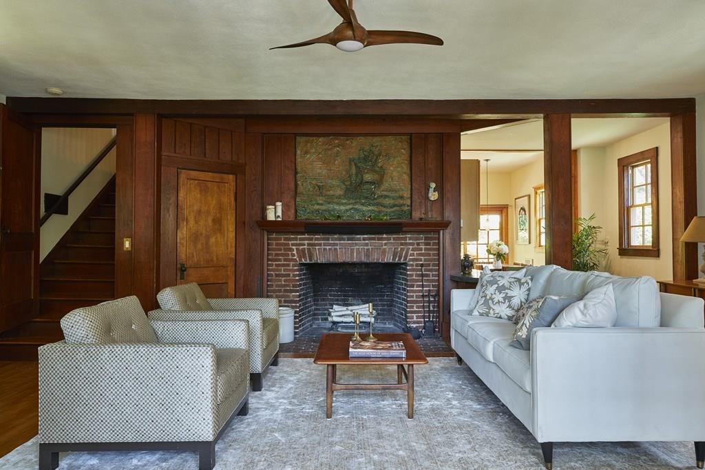 109 Crescent Hill Avenue Arlington, MA 02474 - Photo 3 of 26