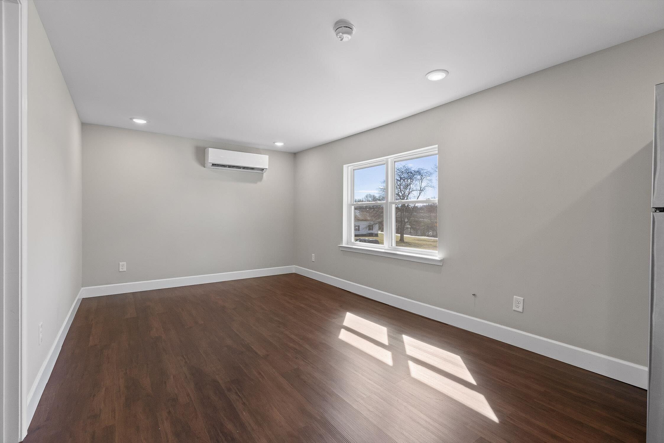 860 Berry Street Northeast Cleveland, TN 37311 - Photo 11 of 50 16-Berry-12