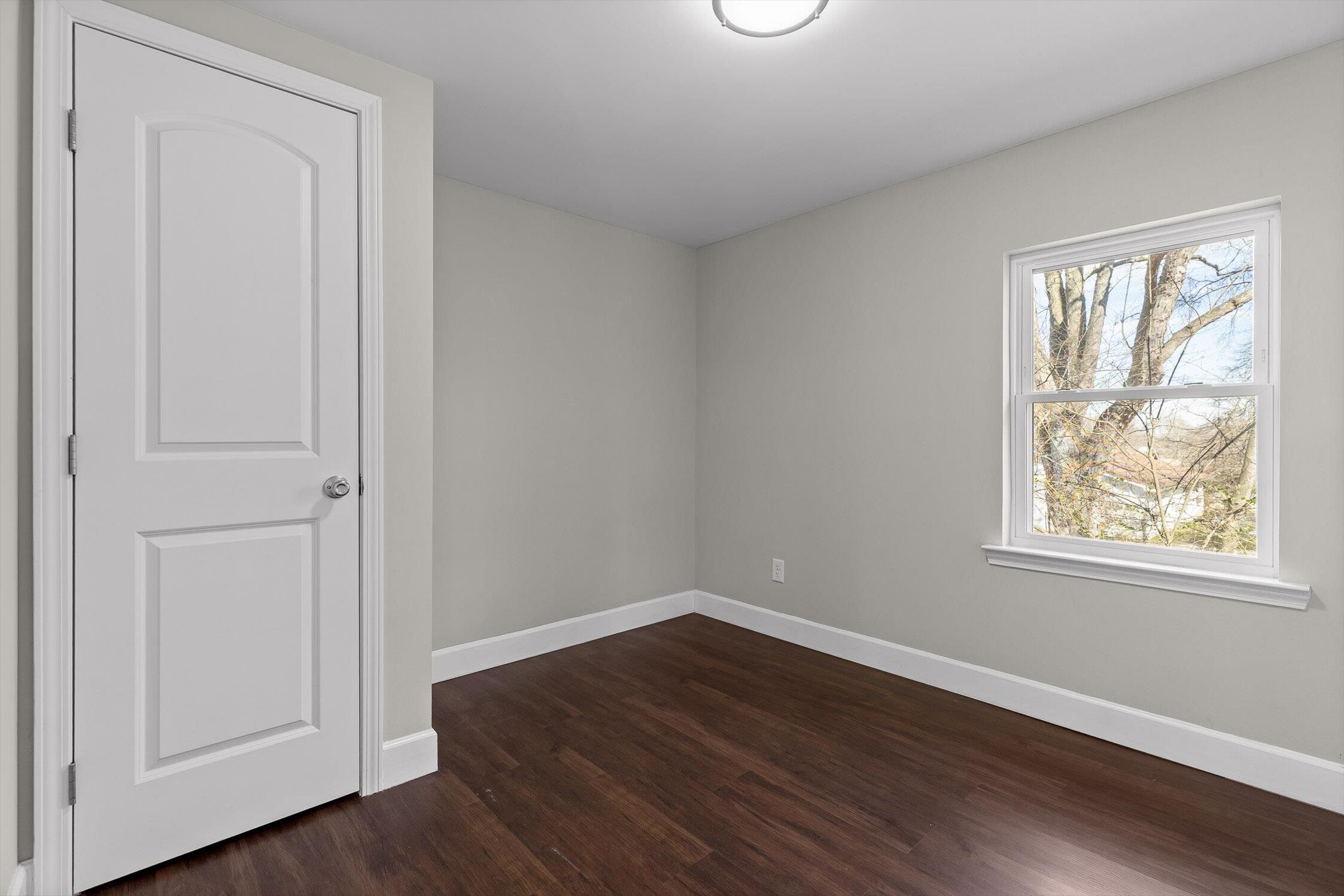 860 Berry Street Northeast Cleveland, TN 37311 - Photo 17 of 50 22-Berry-18