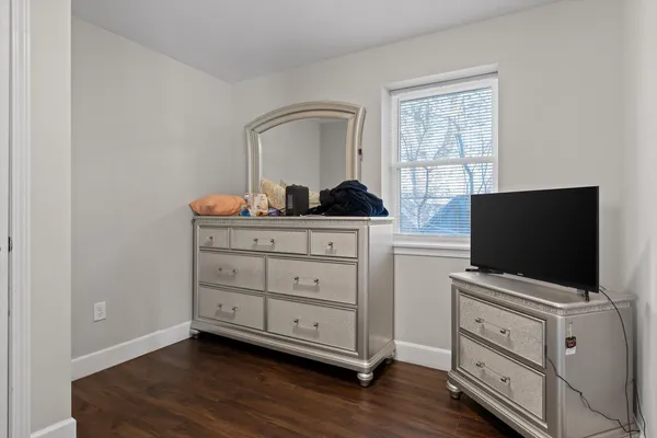 $230,000 | 860 Berry Street Northeast, Cleveland, TN 37311