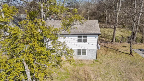 $230,000 | 860 Berry Street Northeast, Cleveland, TN 37311