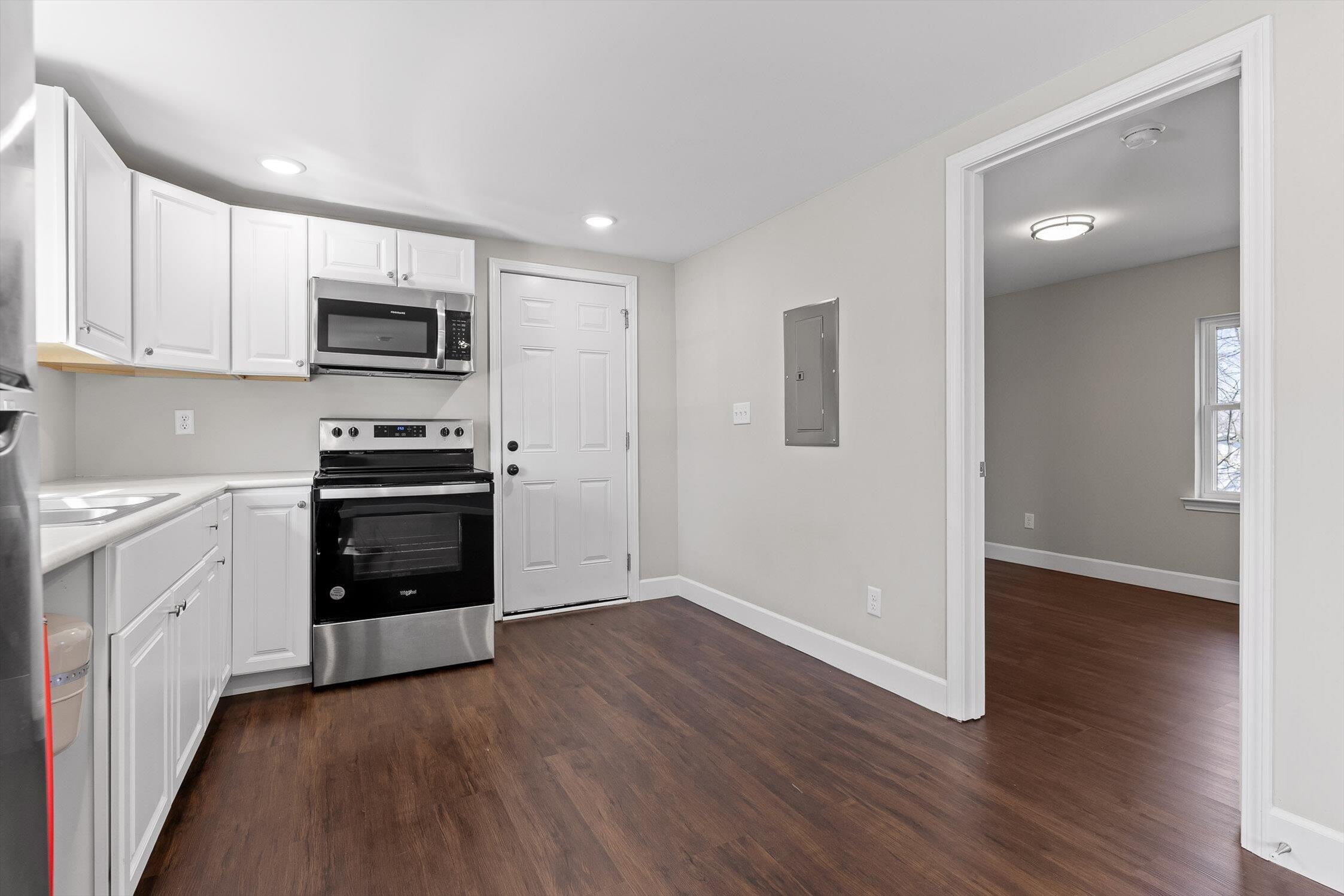 860 Berry Street Northeast Cleveland, TN 37311 - Photo 9 of 50 14-Berry-10