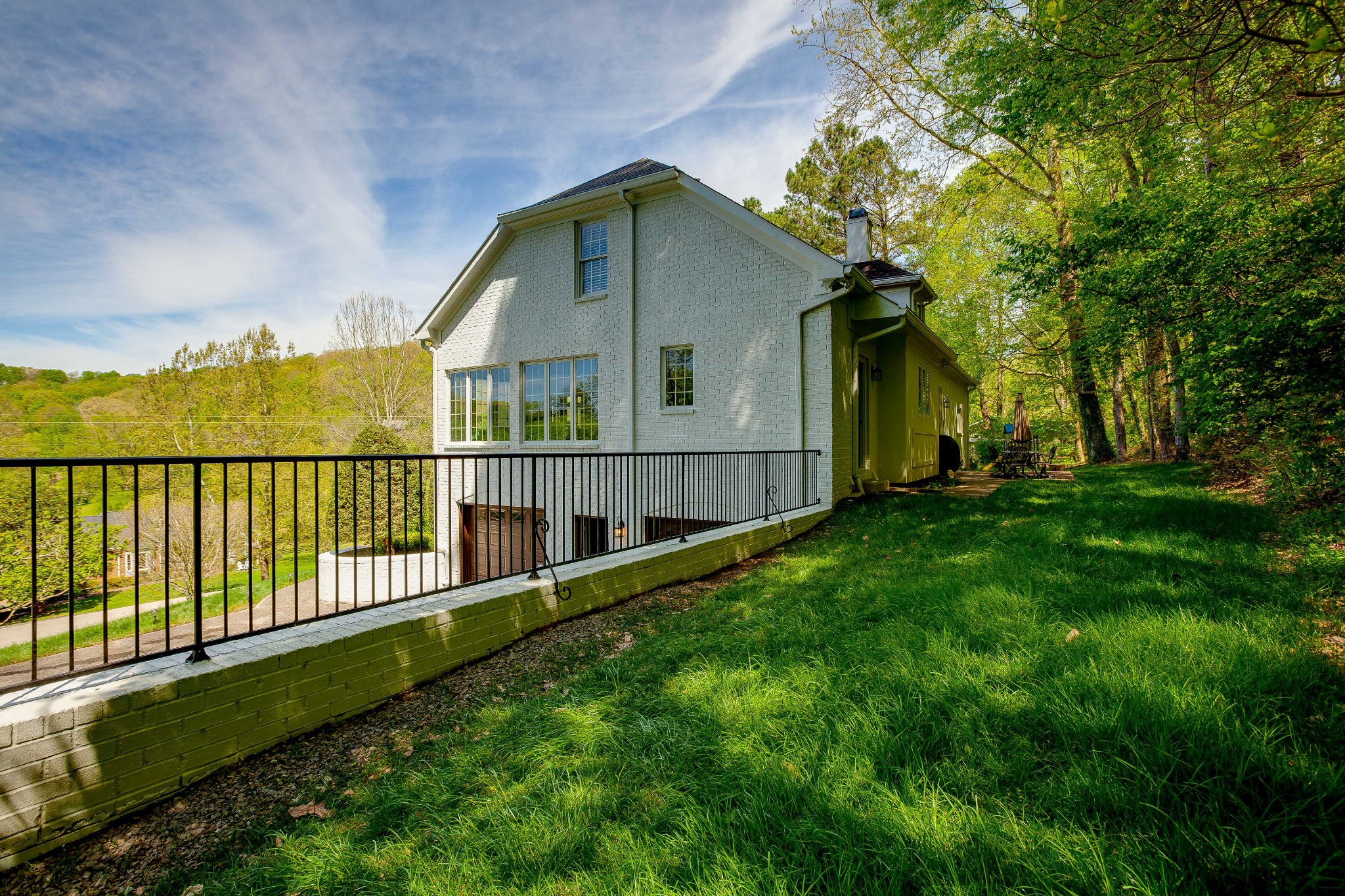 758 High Point Ridge Road Franklin, TN 37069 - Photo 4 of 28 a front view of a house with yard