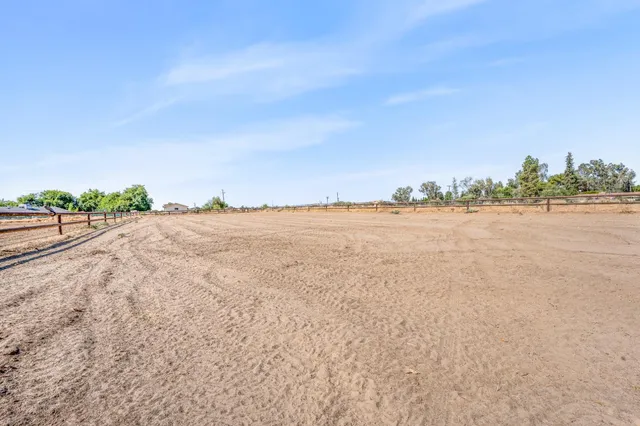 $1,150,000 | 5091 Marjan Avenue, Clovis, CA 93619