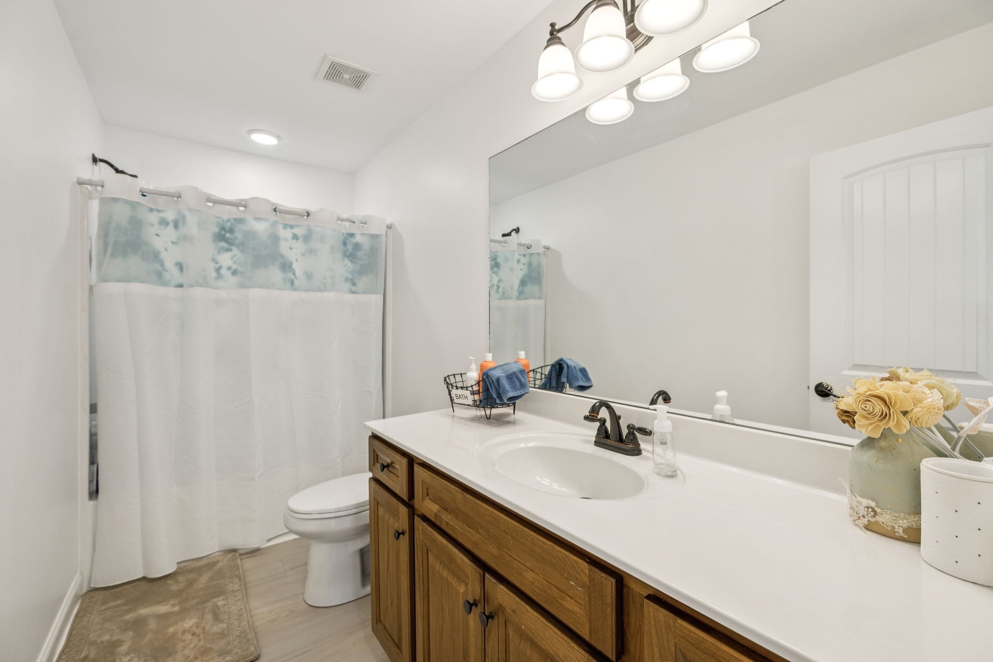 68 Taylor Road Manchester, TN 37355 - Photo 15 of 33 a bathroom with a sink vanity granite and toilet