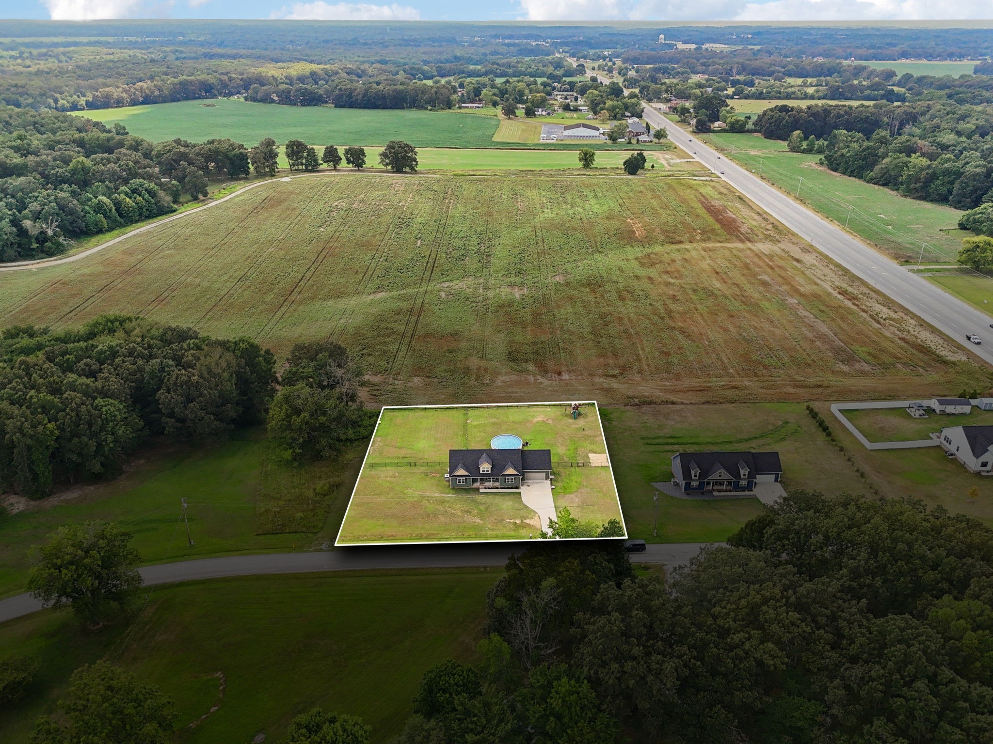 68 Taylor Road Manchester, TN 37355 - Photo 33 of 33 a view of a yard
