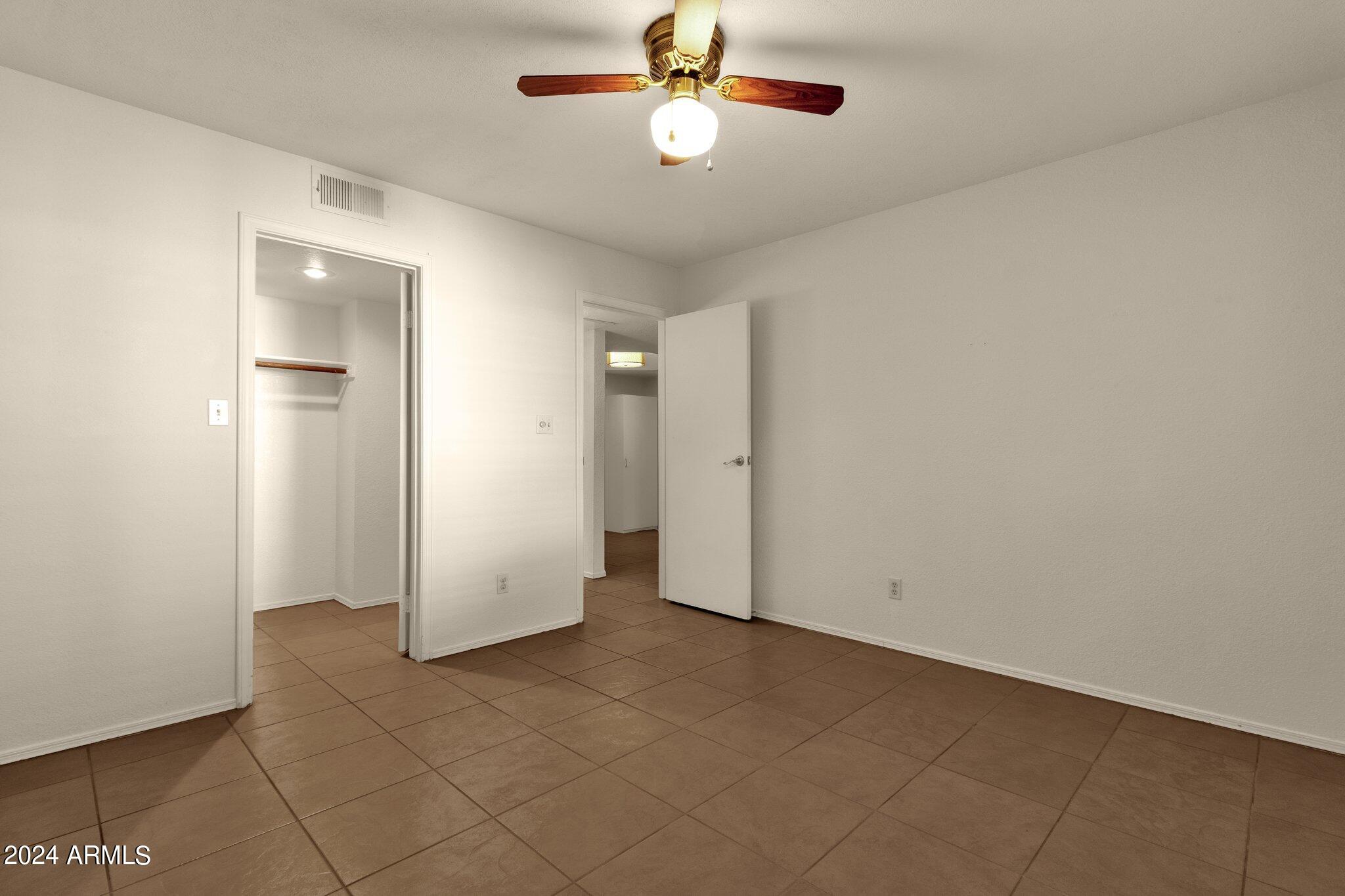 2855 South Ext Road, Unit 116 Mesa, AZ 85210 - Photo 17 of 27 Primary Bedroom 2