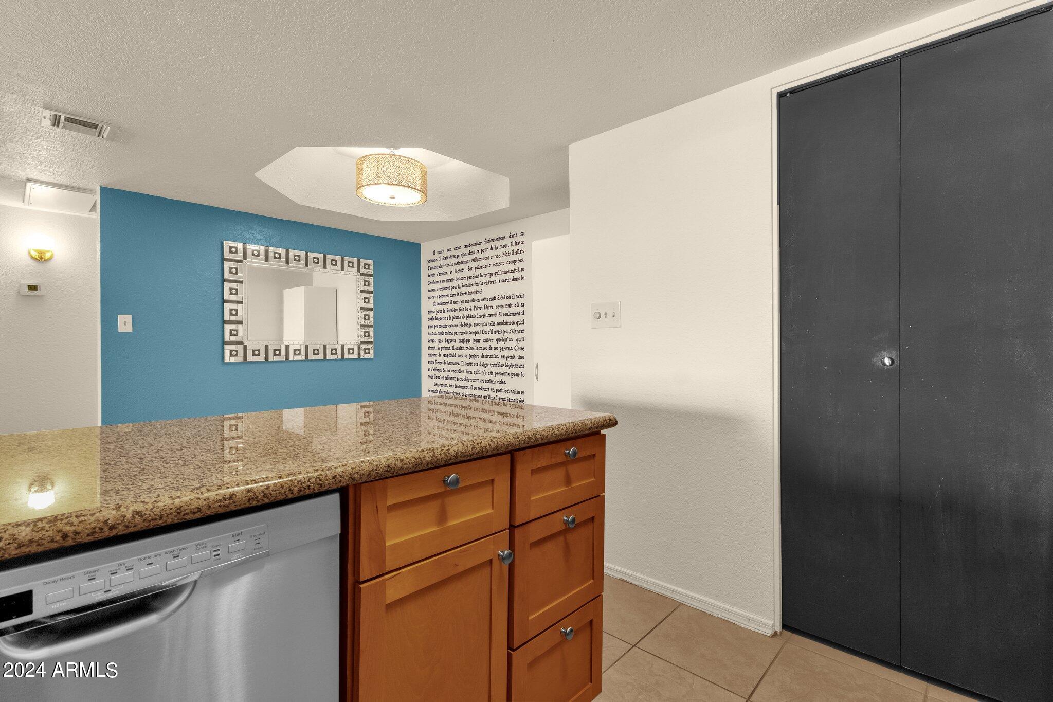 2855 South Ext Road, Unit 116 Mesa, AZ 85210 - Photo 10 of 27 Kitchen and Pantry