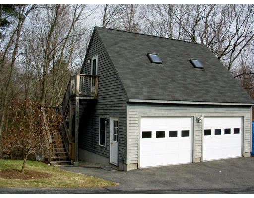 37 Indian Brook Road Ashland, MA 01721 - Photo 3 of 22 Gallery Image 3