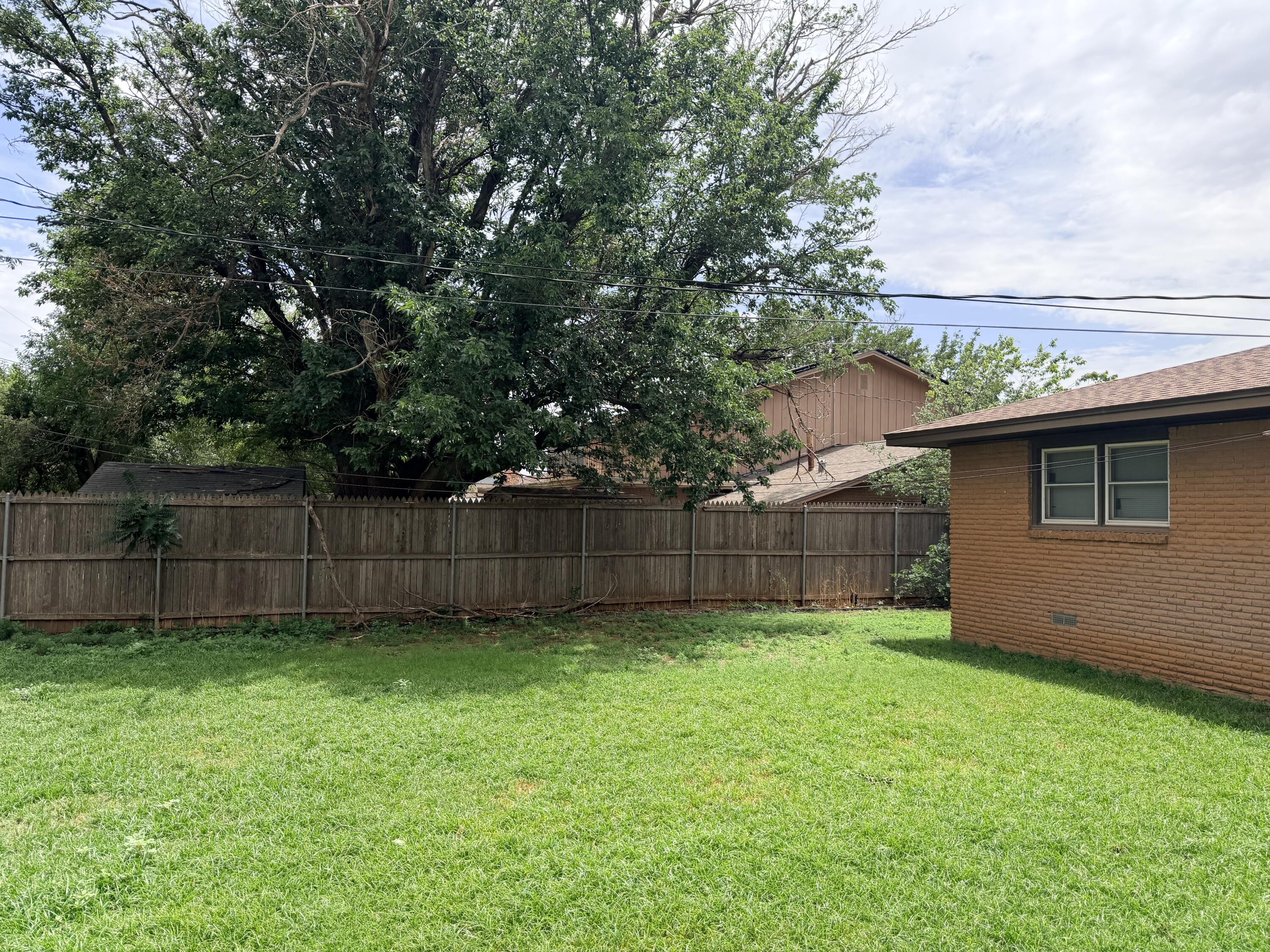 1210 Garland Plainview, TX 79072 - Photo 25 of 27 IMG_2783