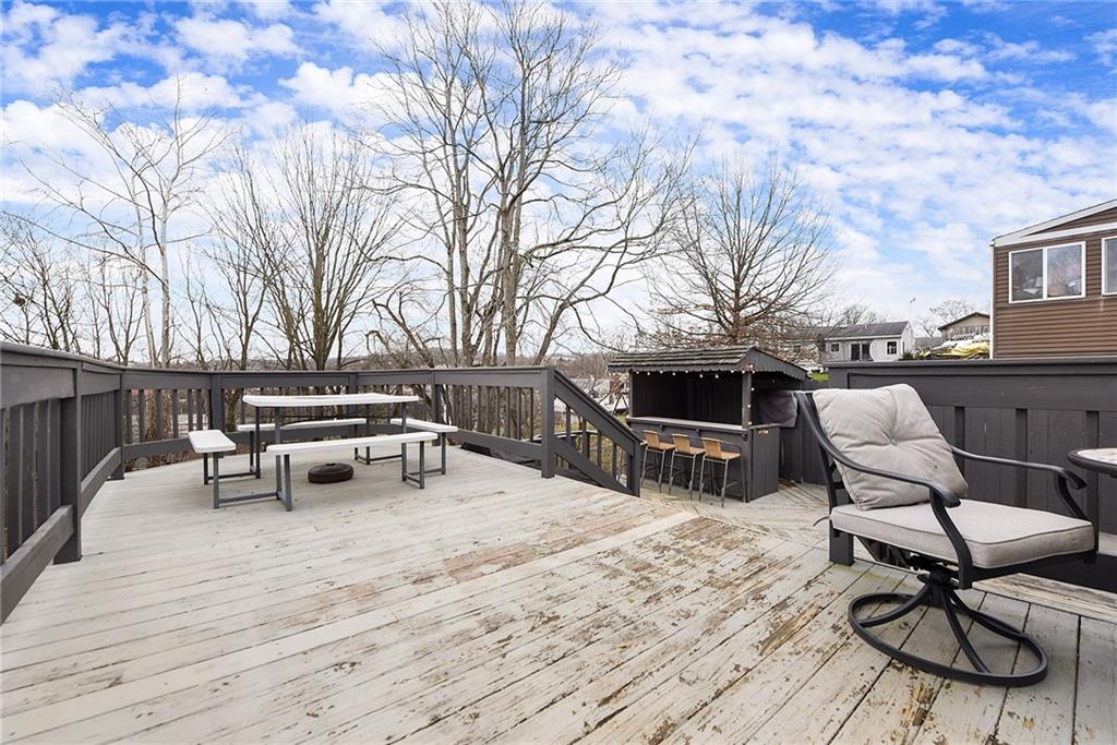 127 Sunset Drive Washington, PA 15301 - Photo 26 of 33 a view of backyard with sitting area