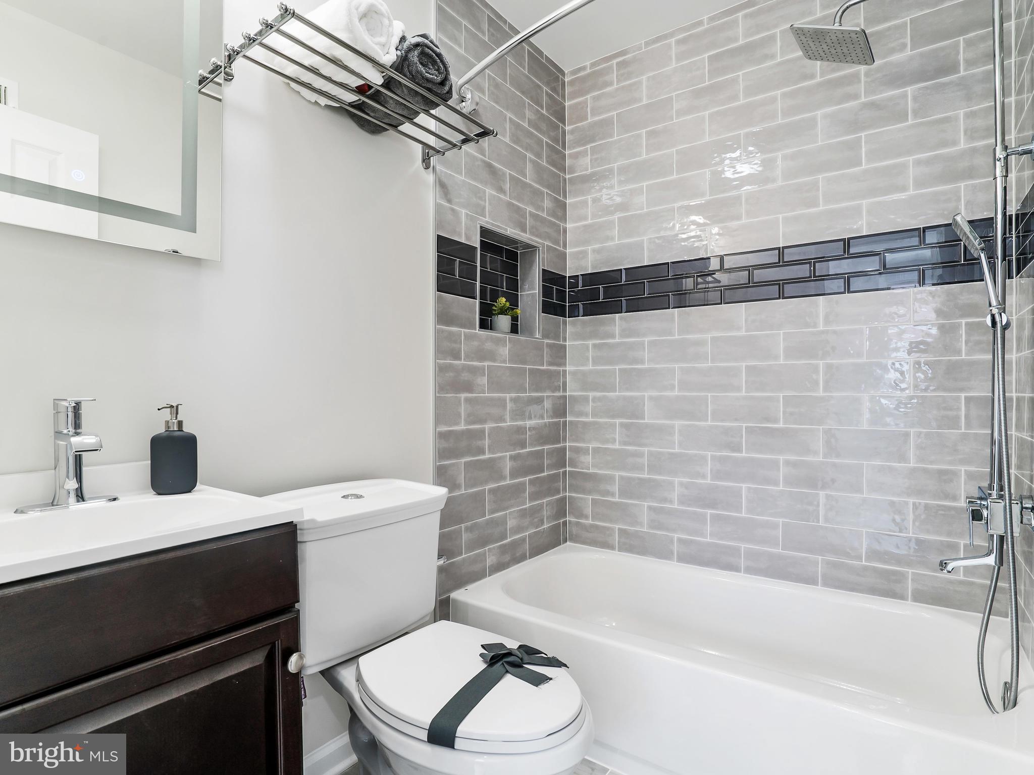4631 Hillside Road Southeast Washington, DC 20019 - Photo 15 of 32 Gallery Image 15