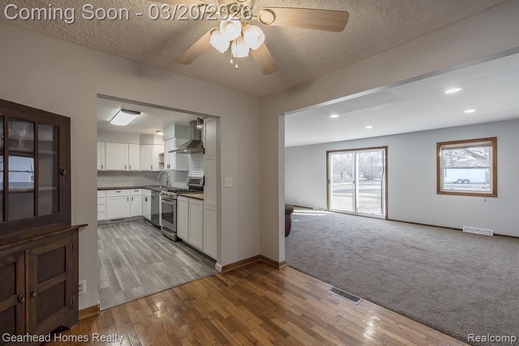 2495 West Lake Road Clio, MI 48420 - Photo 7 of 63