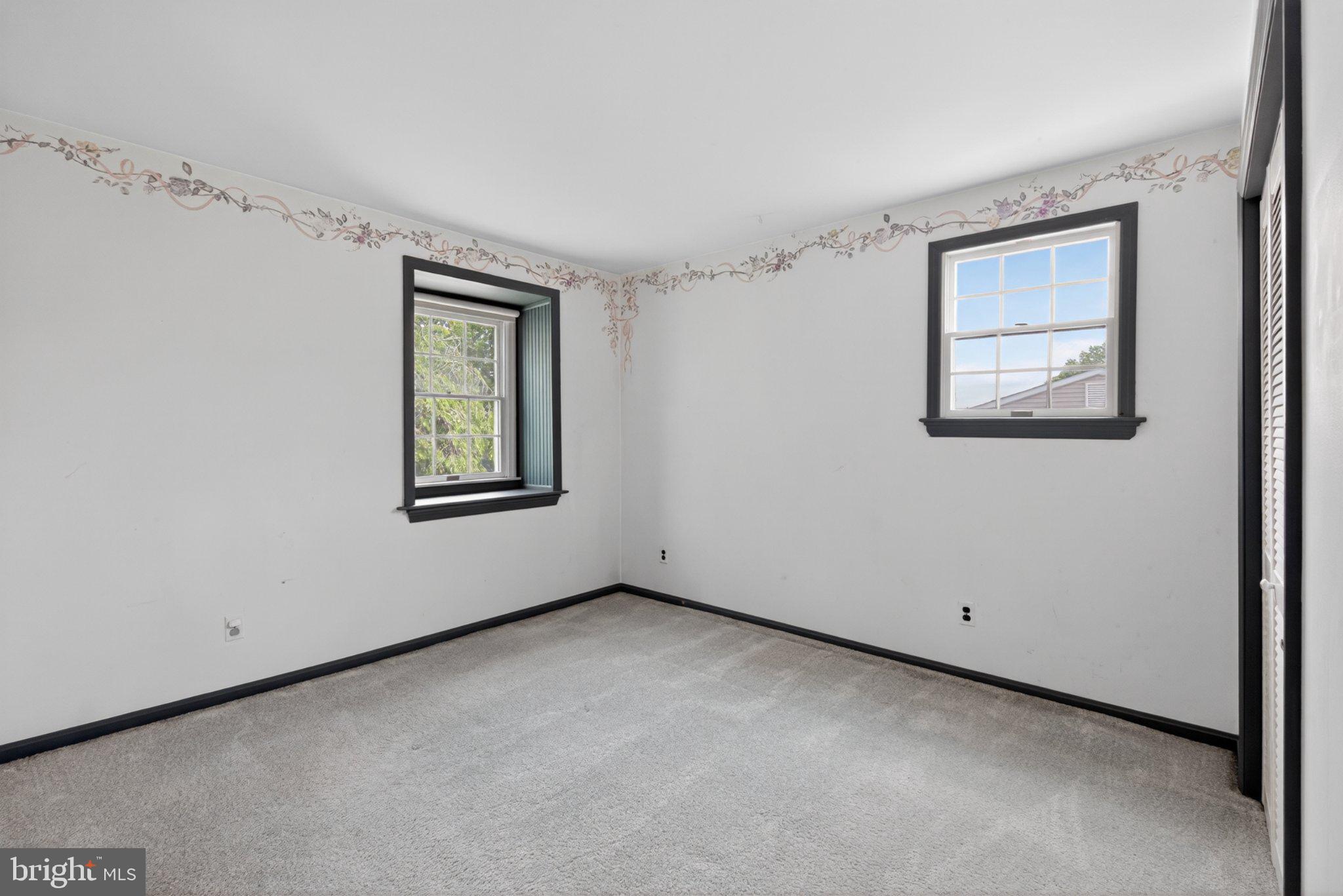 1020 Jeffrey Road Wilmington, DE 19810 - Photo 68 of 108 Bright and airy blank canvas room.