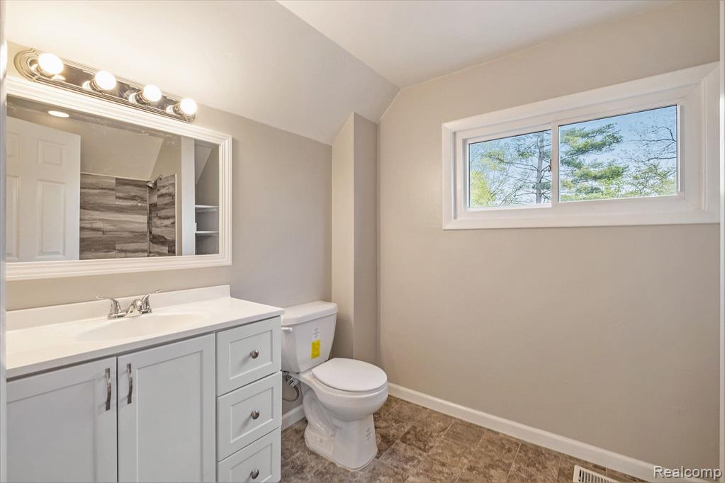 417 South State Road Davison, MI 48423 - Photo 18 of 23