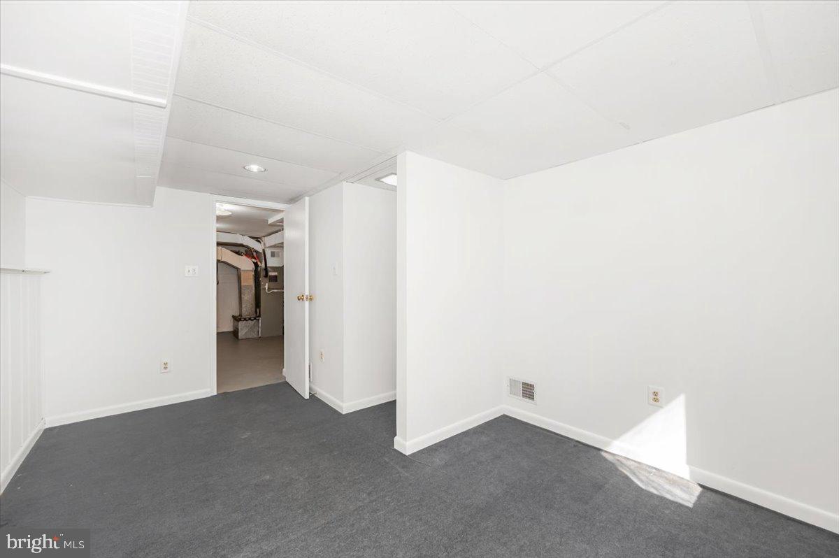 11852 Huggins Drive Silver Spring, MD 20902 - Photo 33 of 63 a view of an empty room