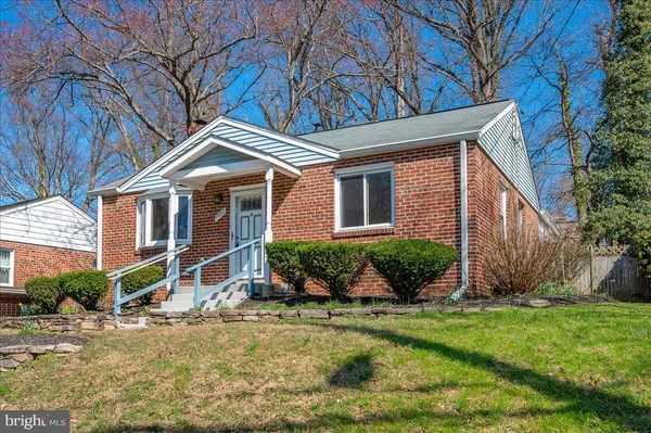 $595,000 | 11852 Huggins Drive, Silver Spring, MD 20902