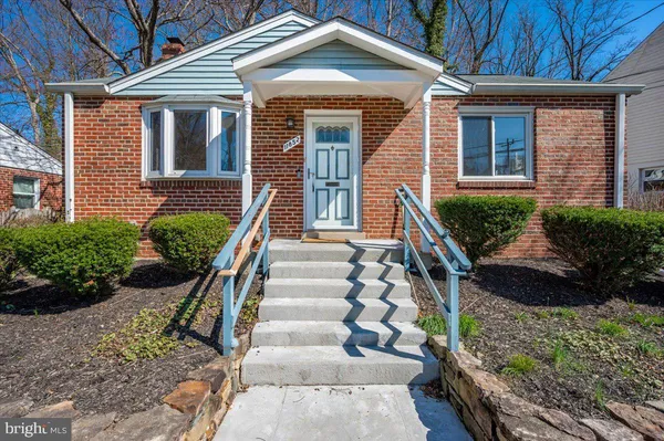 $595,000 | 11852 Huggins Drive, Silver Spring, MD 20902