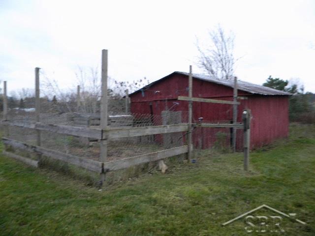 31365836-5.JPG