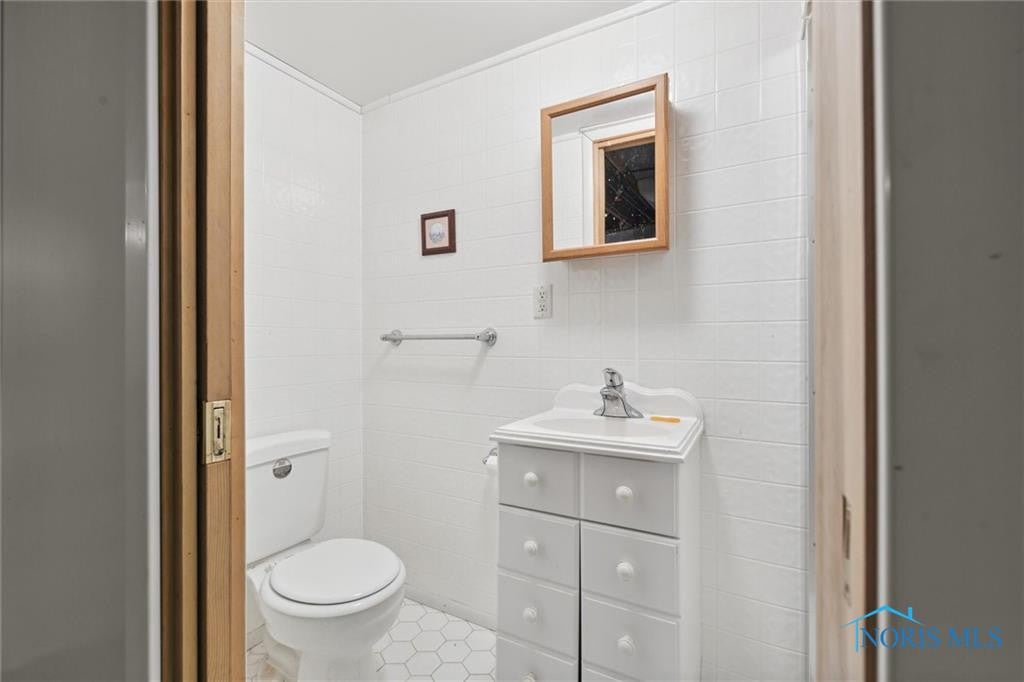 2711 Wicklow Road Toledo, OH 43606 - Photo 27 of 33 Gallery Image 27