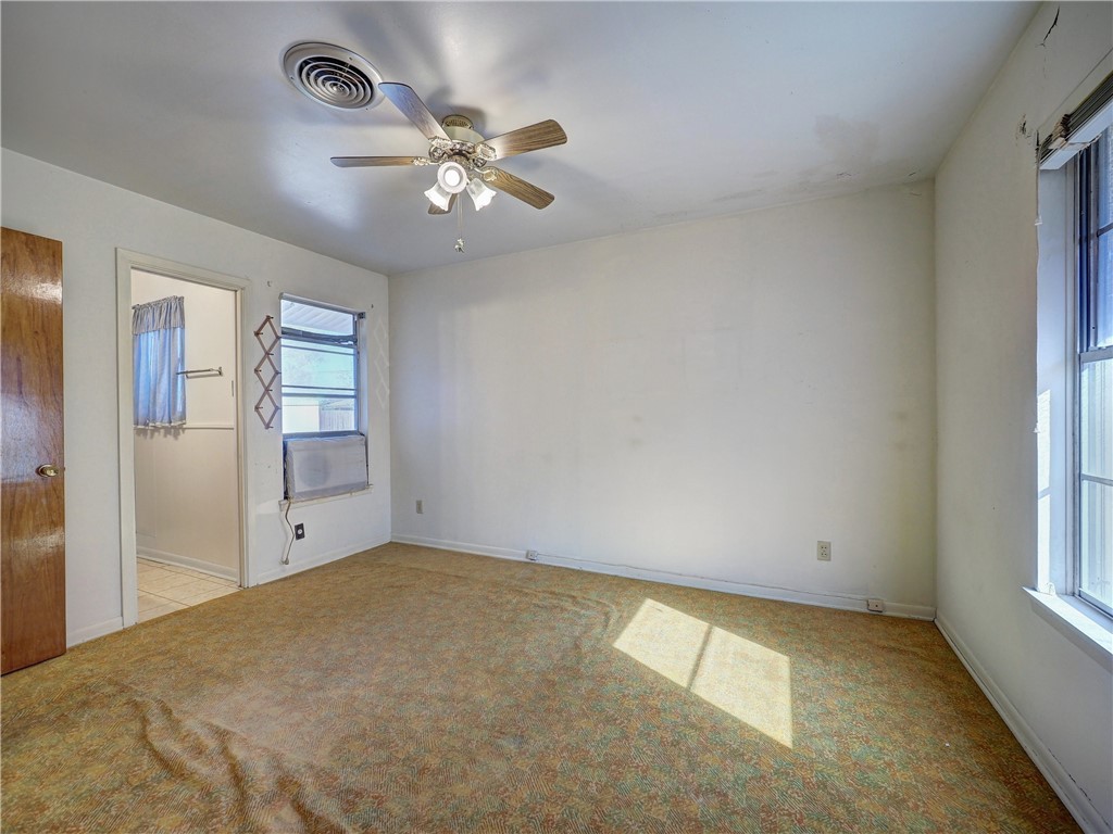 908 Huisache Street Refugio, TX 78377 - Photo 22 of 35