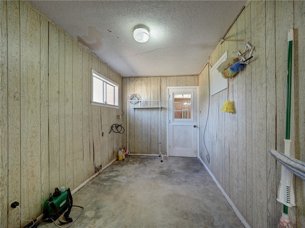 908 Huisache Street Refugio, TX 78377 - Photo 31 of 35