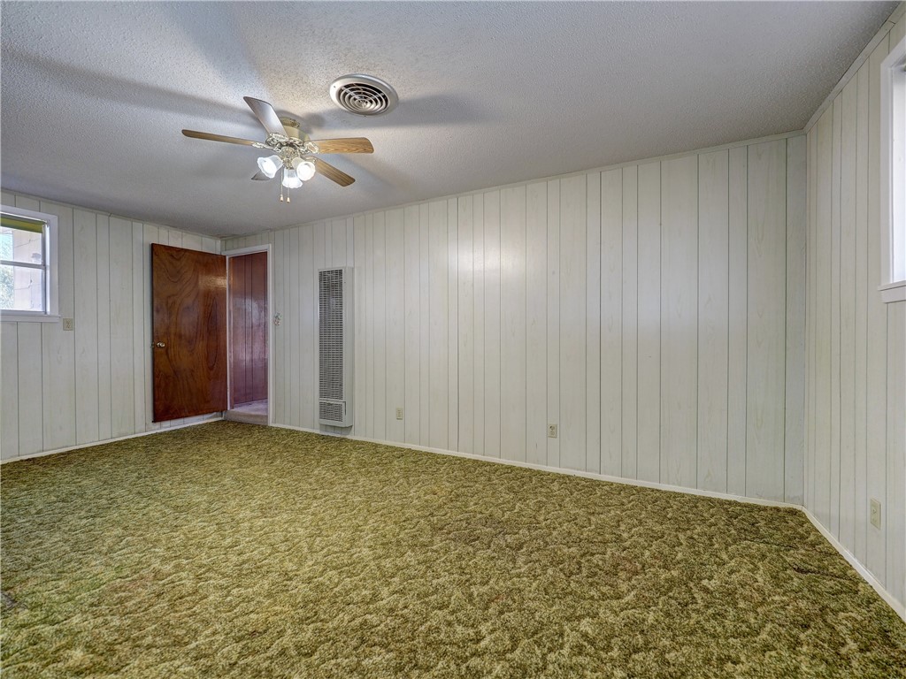 908 Huisache Street Refugio, TX 78377 - Photo 6 of 35