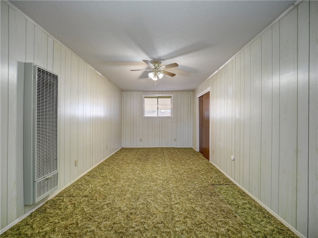 908 Huisache Street Refugio, TX 78377 - Photo 7 of 35