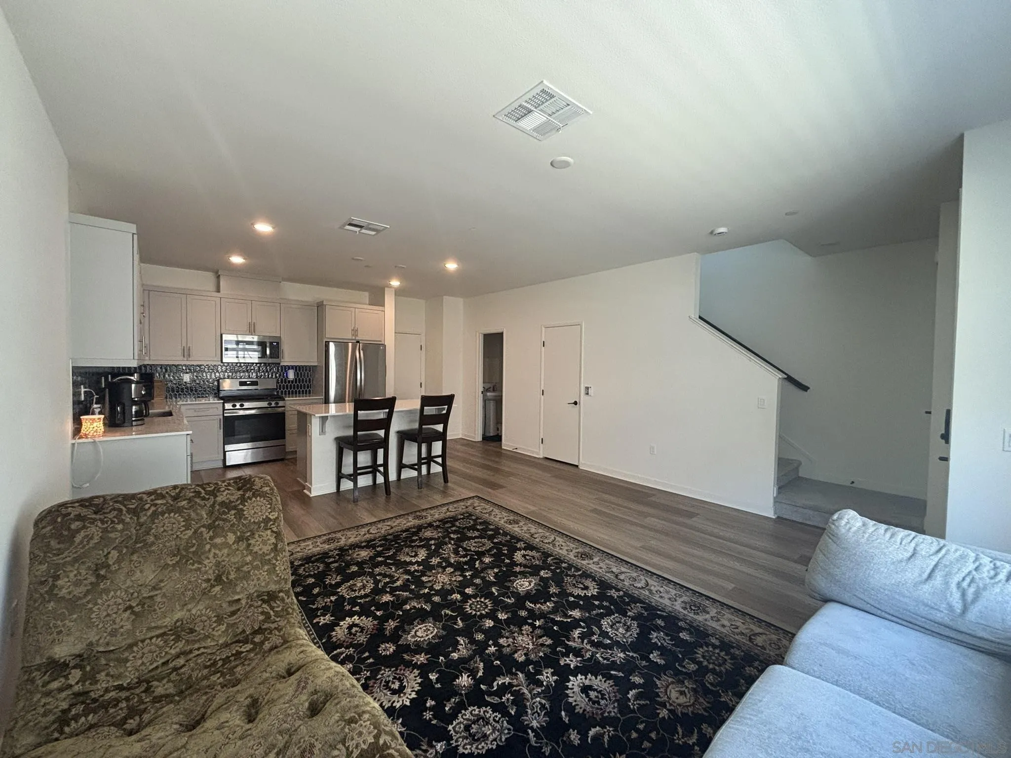 312 Zest Lane Fallbrook, CA 92028 - Photo 5 of 26