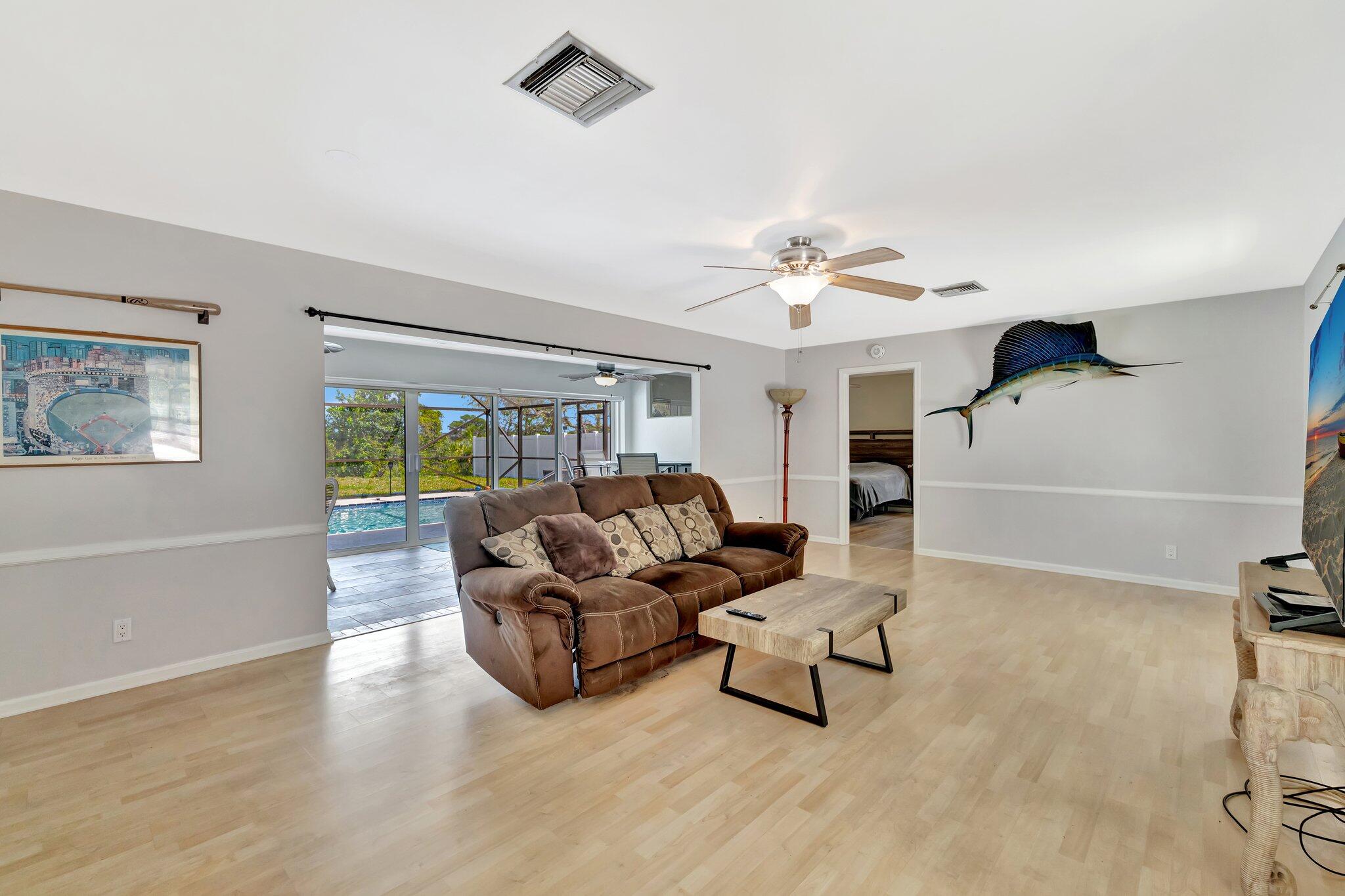 18395 Southeast County Line Road Tequesta, FL 33469 - Photo 13 of 49 13-web-or-mls-3A5A9239