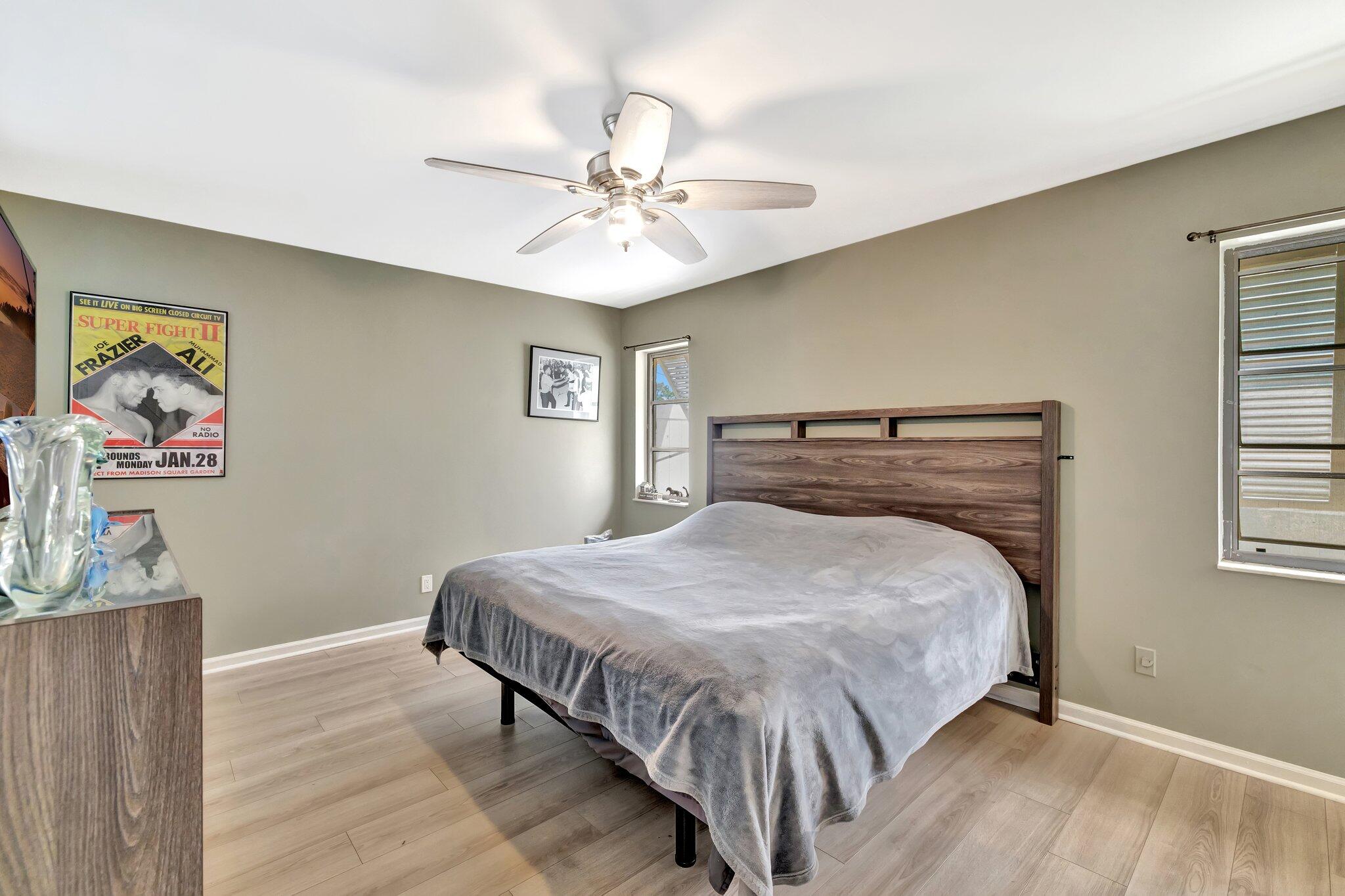 18395 Southeast County Line Road Tequesta, FL 33469 - Photo 16 of 49 primary bedroom