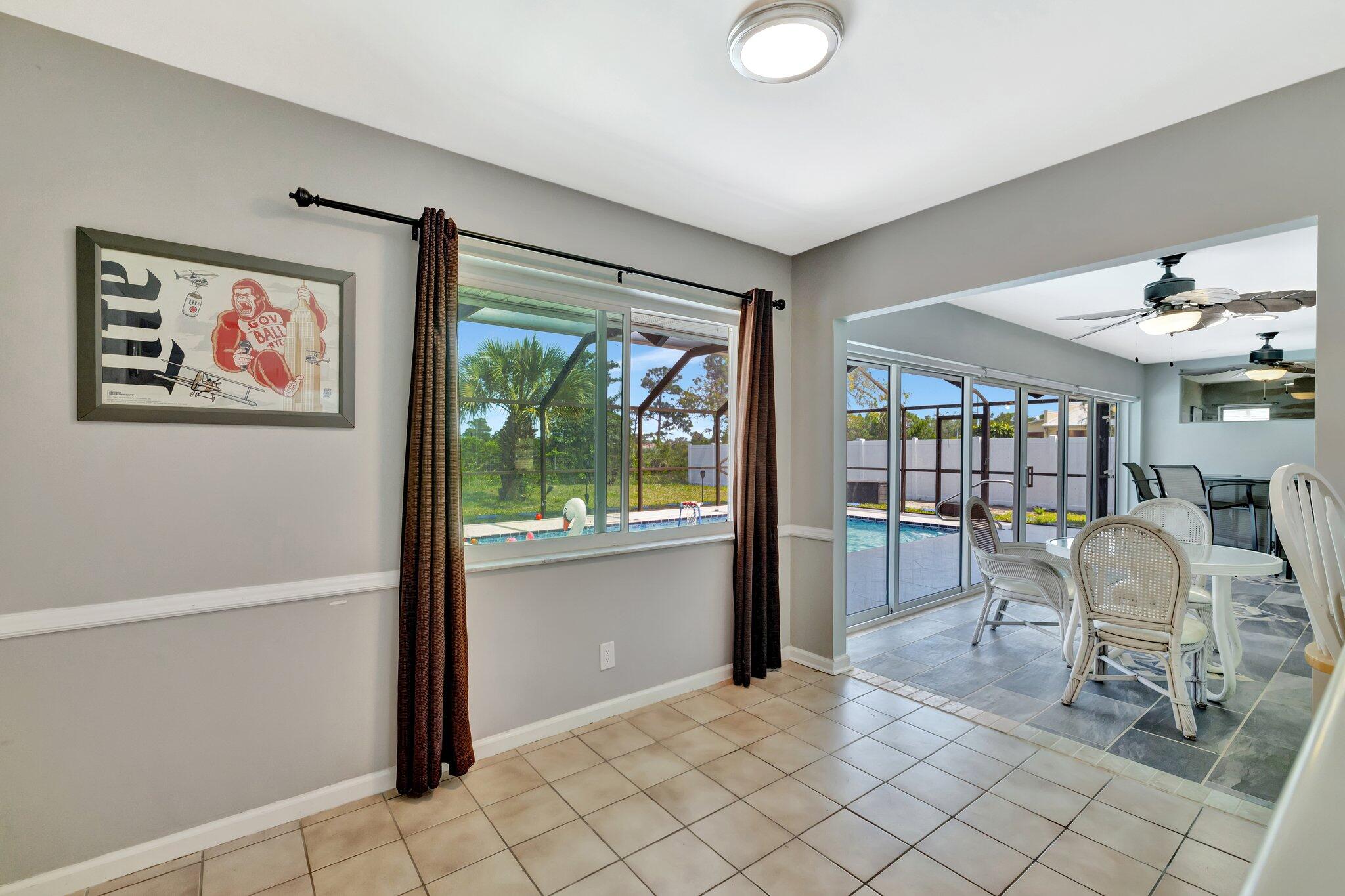 18395 Southeast County Line Road Tequesta, FL 33469 - Photo 25 of 49 dining area