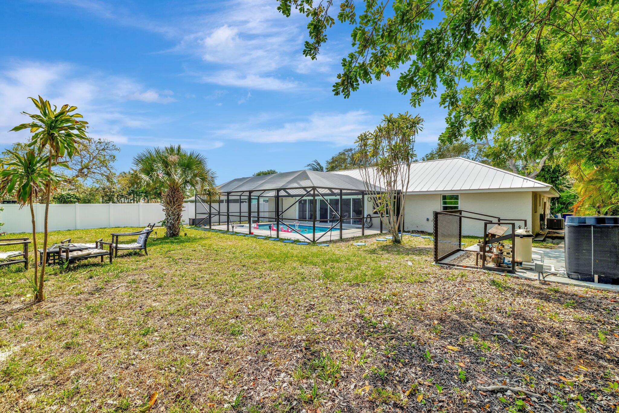 18395 Southeast County Line Road Tequesta, FL 33469 - Photo 4 of 49 4-web-or-mls-3A5A9196