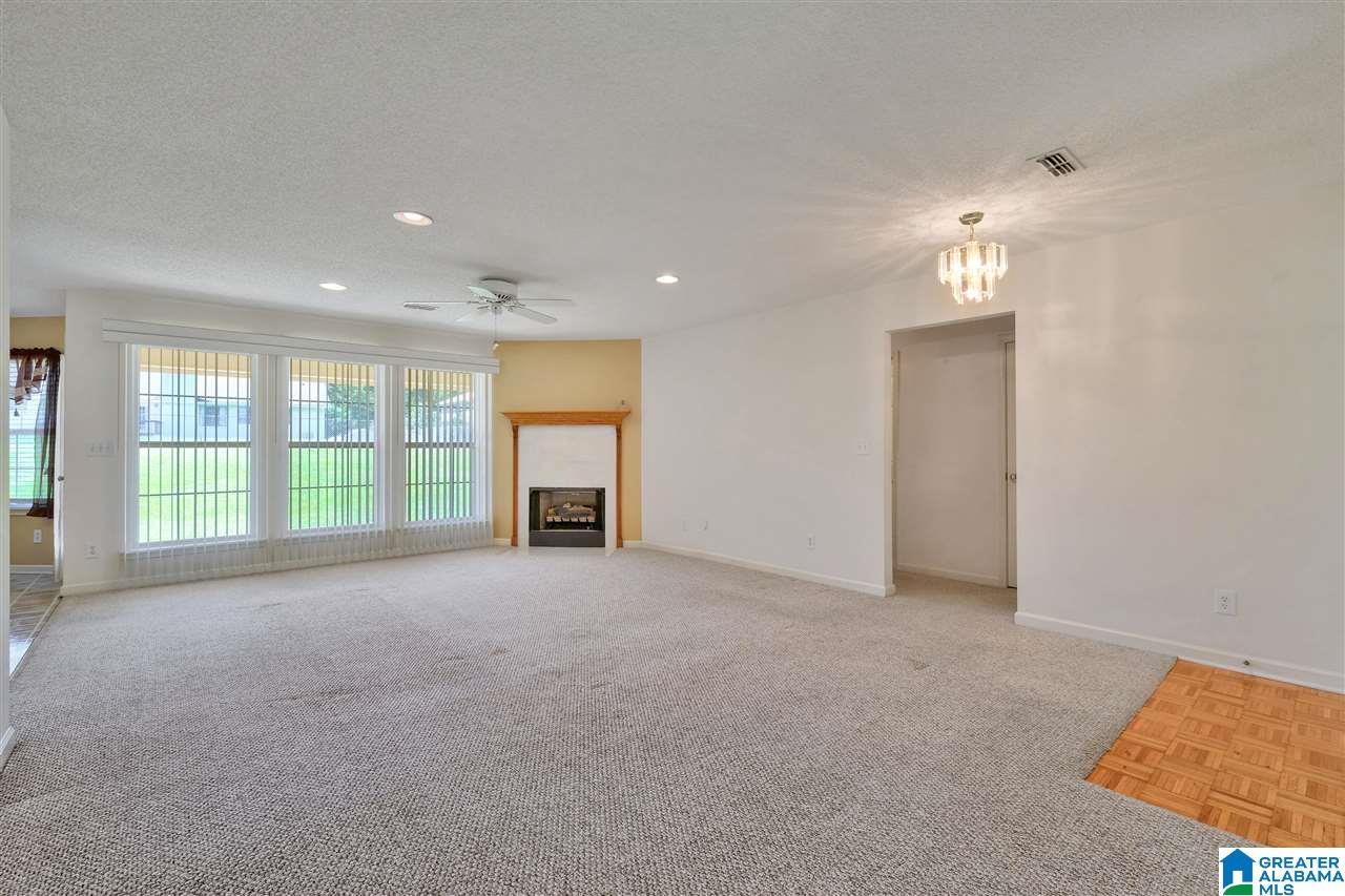 702 Timber Way Weaver, AL 36277 - Photo 10 of 28