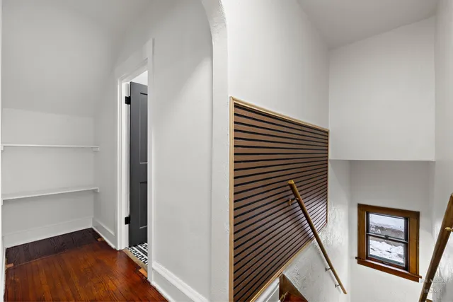 $214,900 | 1016 B Street, Rockford, IL 61107