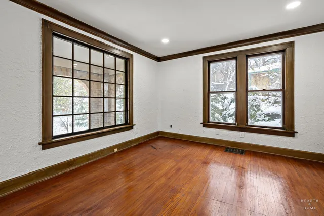 $214,900 | 1016 B Street, Rockford, IL 61107