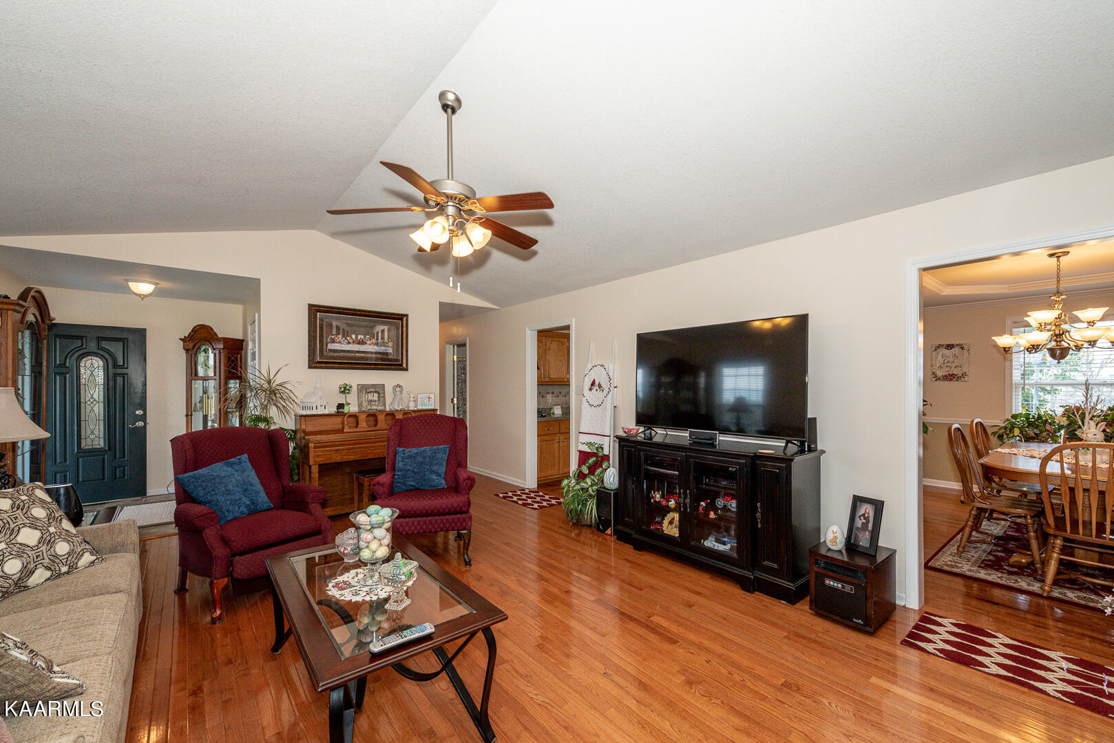 3021 Clover Hill Ridge Road Maryville, TN 37801 - Photo 10 of 49 DSC_5479